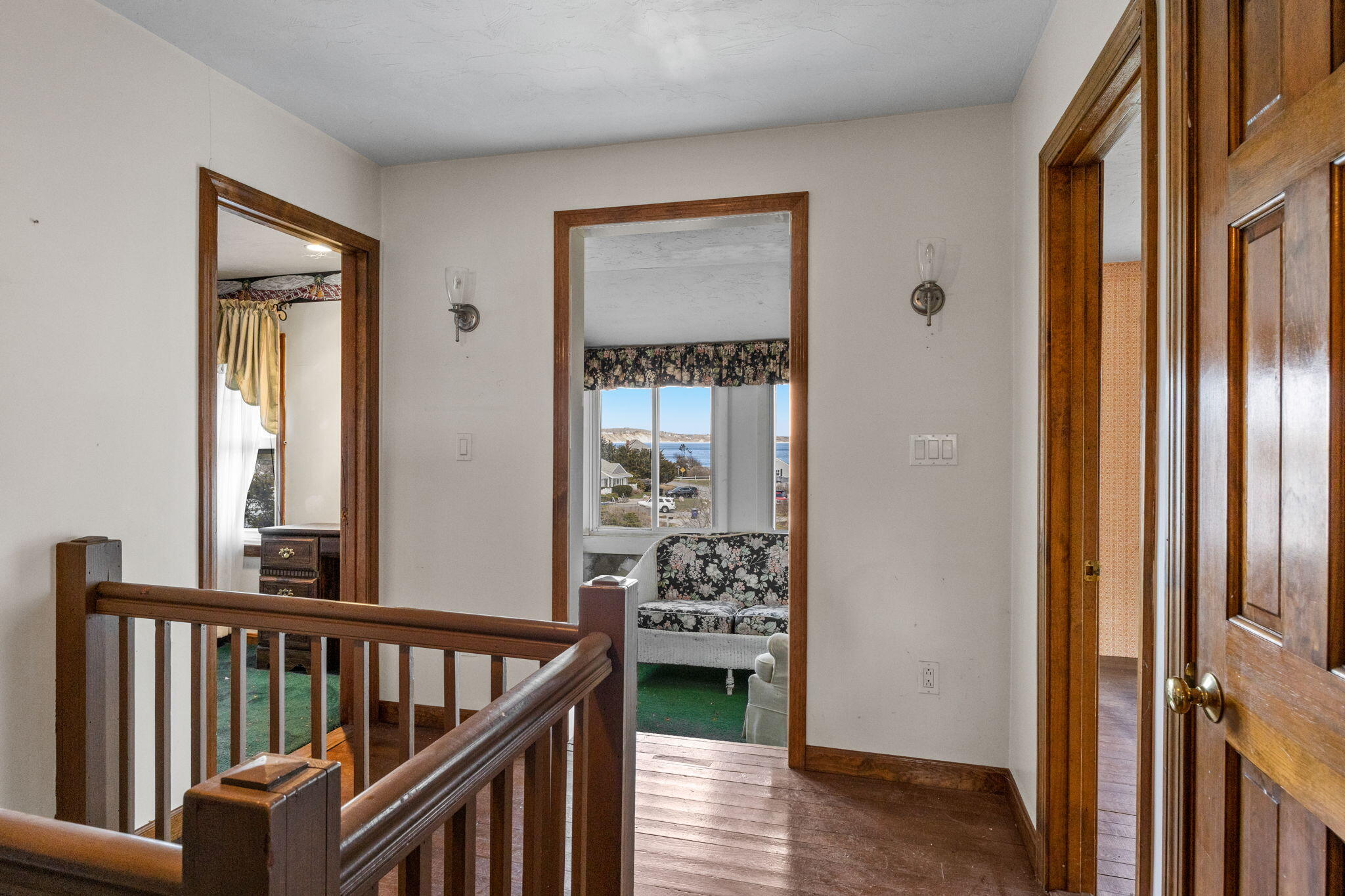 56 Samoset Road Sagamore Beach, MA 02562 - Photo 23 of 43 landing