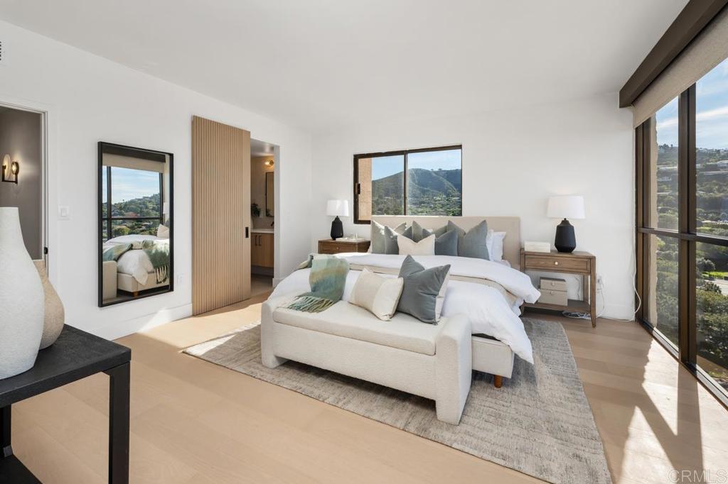 2500 Torrey Pines Road, Unit 1101 La Jolla, CA 92037 - Photo 23 of 60 Corner unit