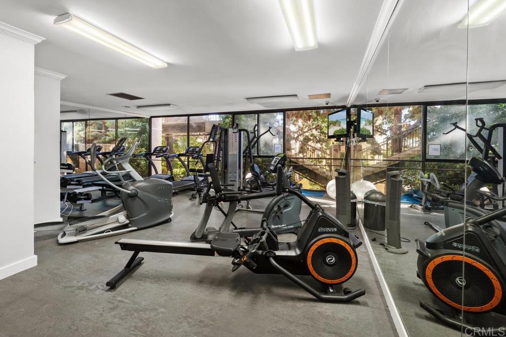 2500 Torrey Pines Road, Unit 1101 La Jolla, CA 92037 - Photo 45 of 60 Community Gym