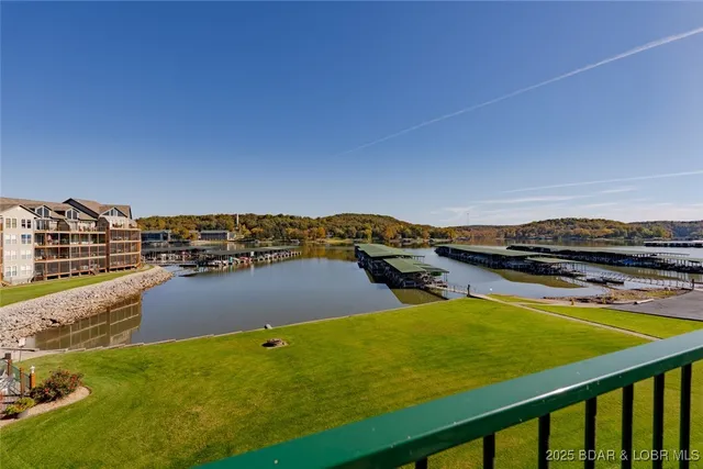 $345,000 | 164 Cedar Glen Drive, Unit 3E, Camdenton, MO 65020