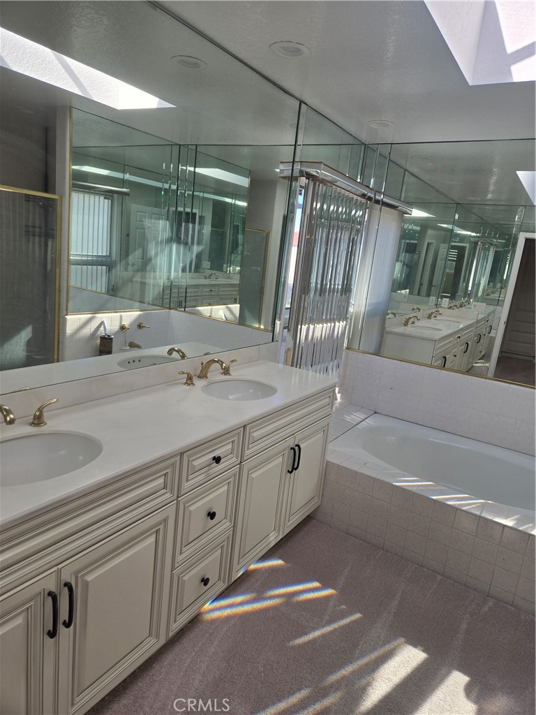 5704 Miguel Way Long Beach, CA 90814 - Photo 36 of 45