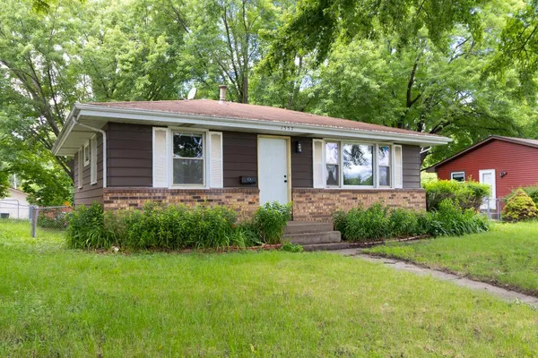 $314,900 | 1557 Dale Street North, St. Paul, MN 55117
