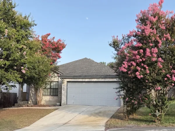 $1,850 | 7030 Knights Haven, San Antonio, TX 78233