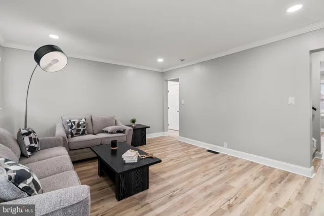 $4,000 | 10530 Scaggsville Road, Laurel, MD 20723