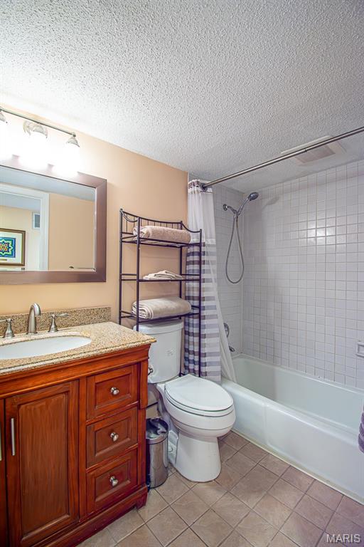 2025 Rurline Drive St. Louis, MO 63146 - Photo 51 of 92