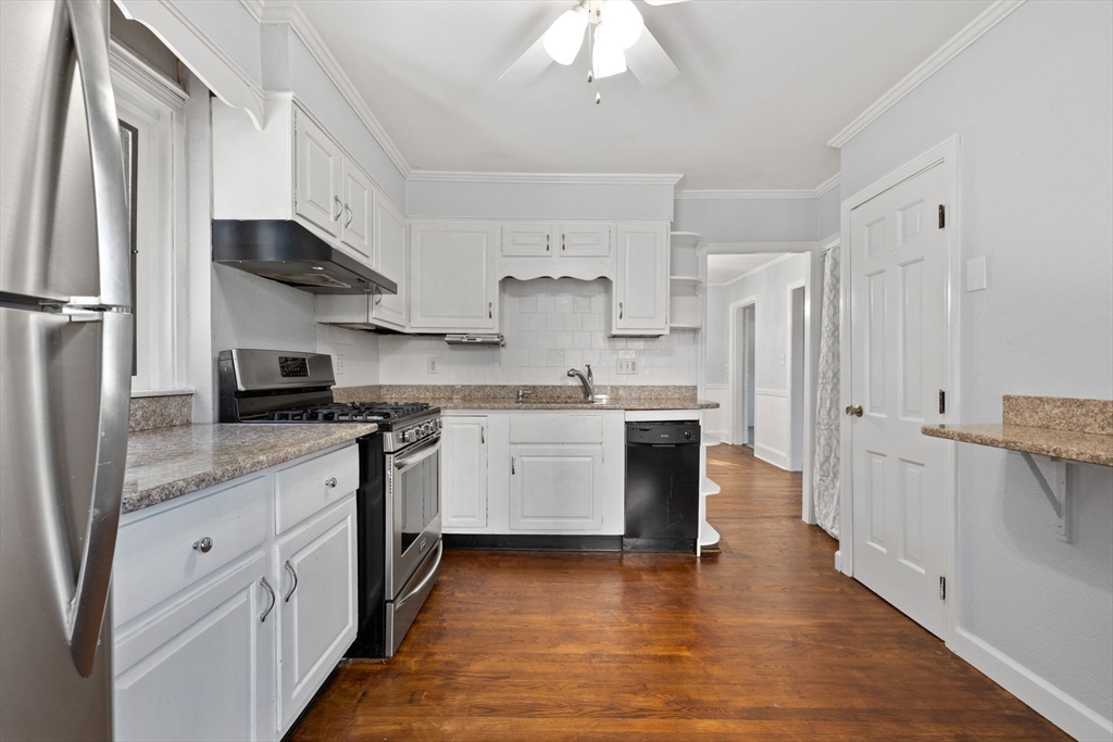 20 Richards Road Weymouth, MA 02189 - Photo 13 of 37 Gallery Image 13