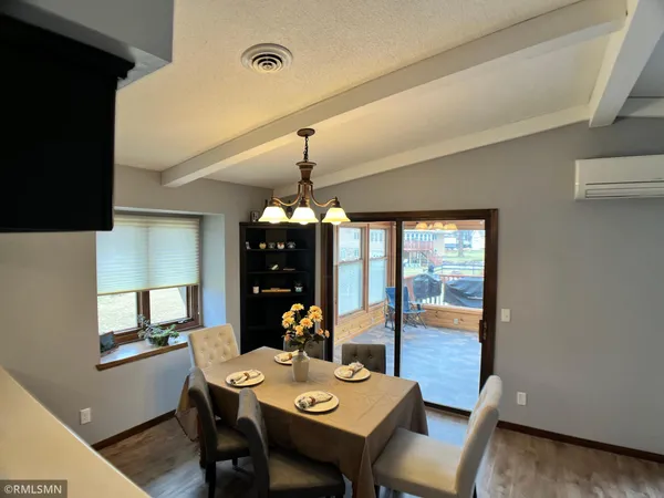 $434,900 | 203 Douglas Drive, Buffalo, MN 55313