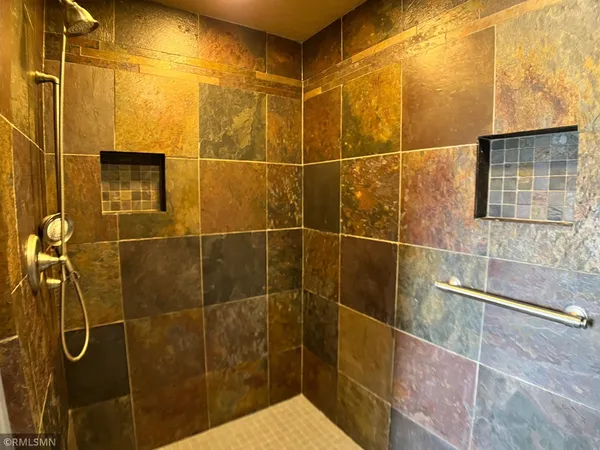 $434,900 | 203 Douglas Drive, Buffalo, MN 55313