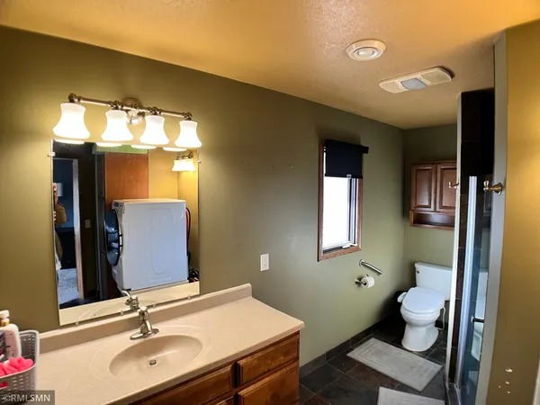 $434,900 | 203 Douglas Drive, Buffalo, MN 55313