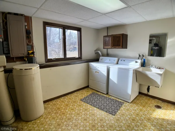 $434,900 | 203 Douglas Drive, Buffalo, MN 55313
