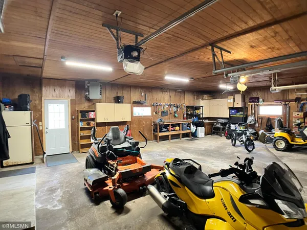 $434,900 | 203 Douglas Drive, Buffalo, MN 55313