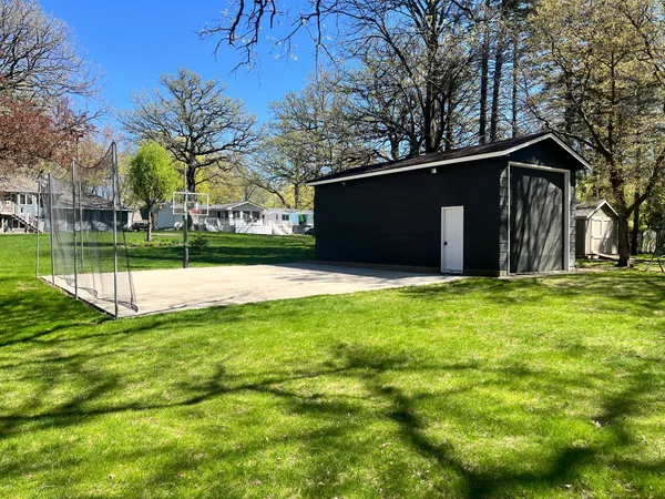 $434,900 | 203 Douglas Drive, Buffalo, MN 55313