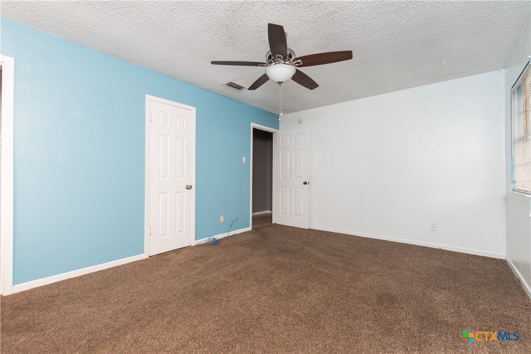 1520 McCarthy Avenue Killeen, TX 76549 - Photo 18 of 23 a view of an empty room