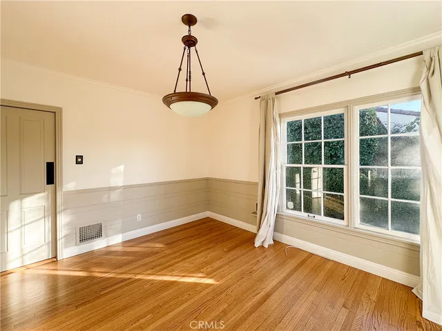 $5,000 | 2315 North Flower Street, Santa Ana, CA 92706