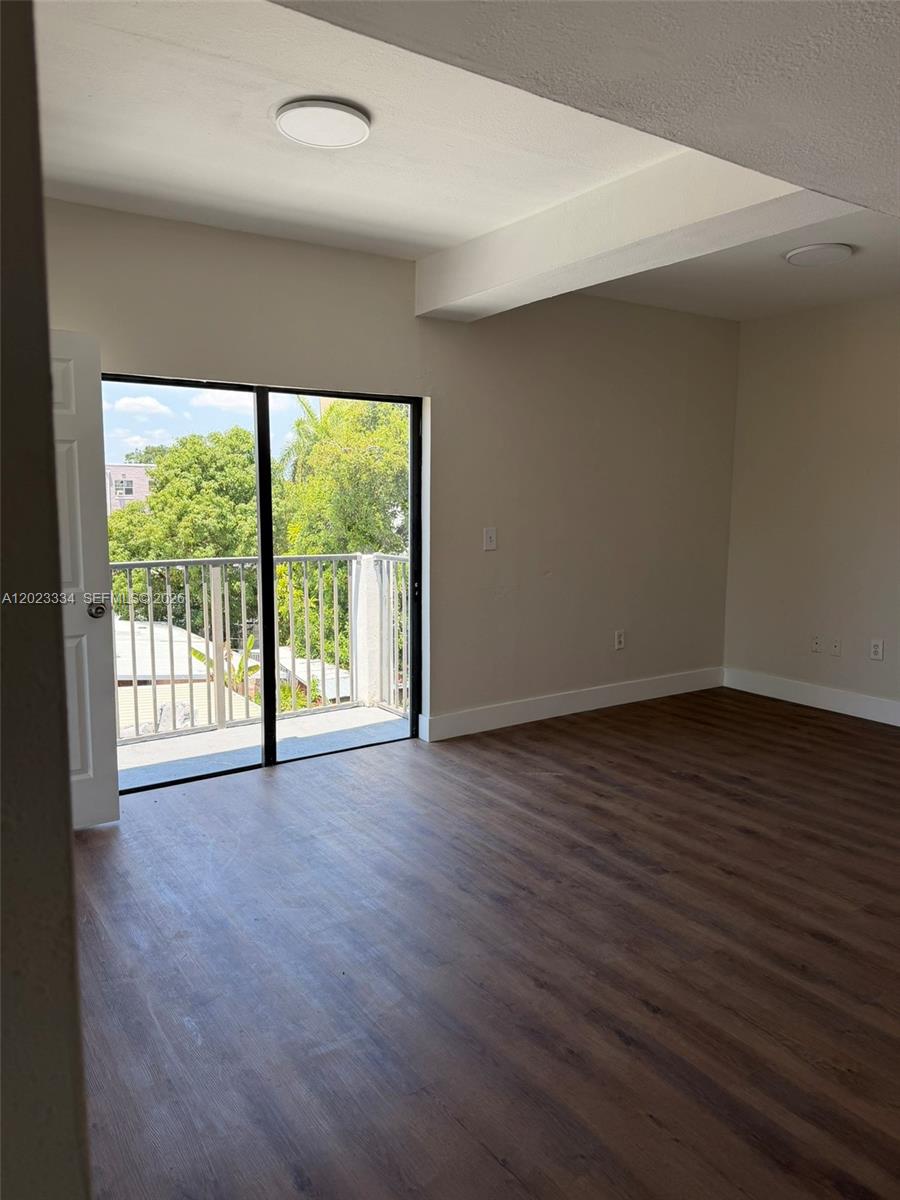 763 Southwest 5th Street, Unit 304 Miami, FL 33130 - Photo 3 of 11
