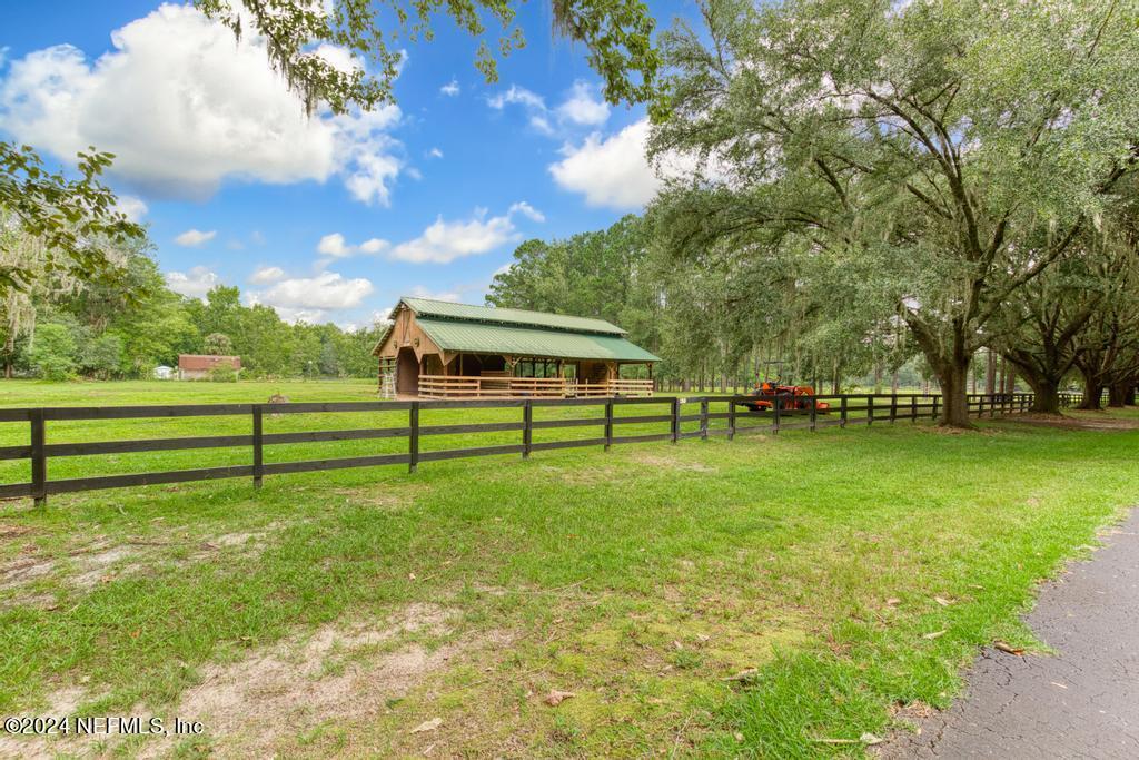 43201 Mossy Branch Callahan, FL 32011 - Photo 5 of 148 "BARN" ALONG DRIVEWAY TO MAIN HOME