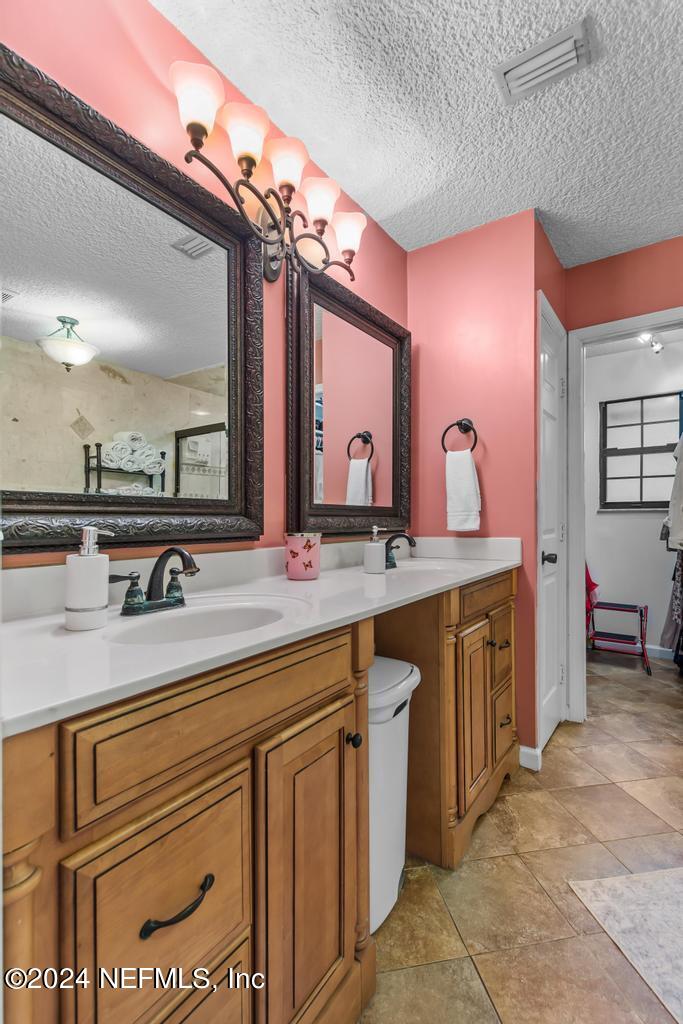 43201 Mossy Branch Callahan, FL 32011 - Photo 69 of 148 OWNER'S BATH