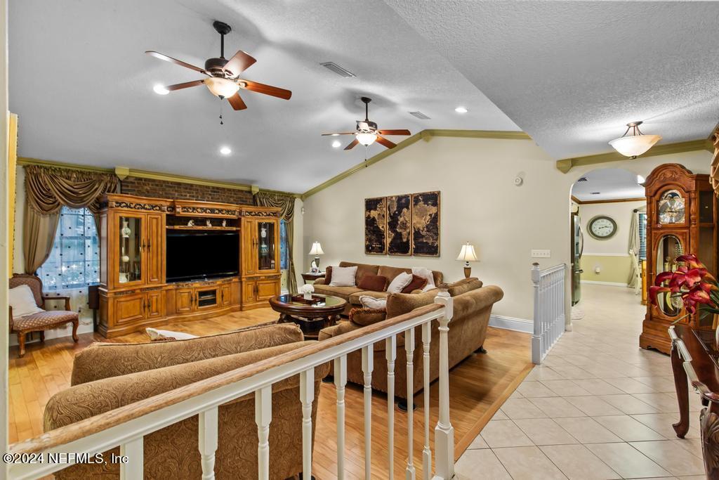 43201 Mossy Branch Callahan, FL 32011 - Photo 10 of 148 STEP DOWN TO GREAT ROOM