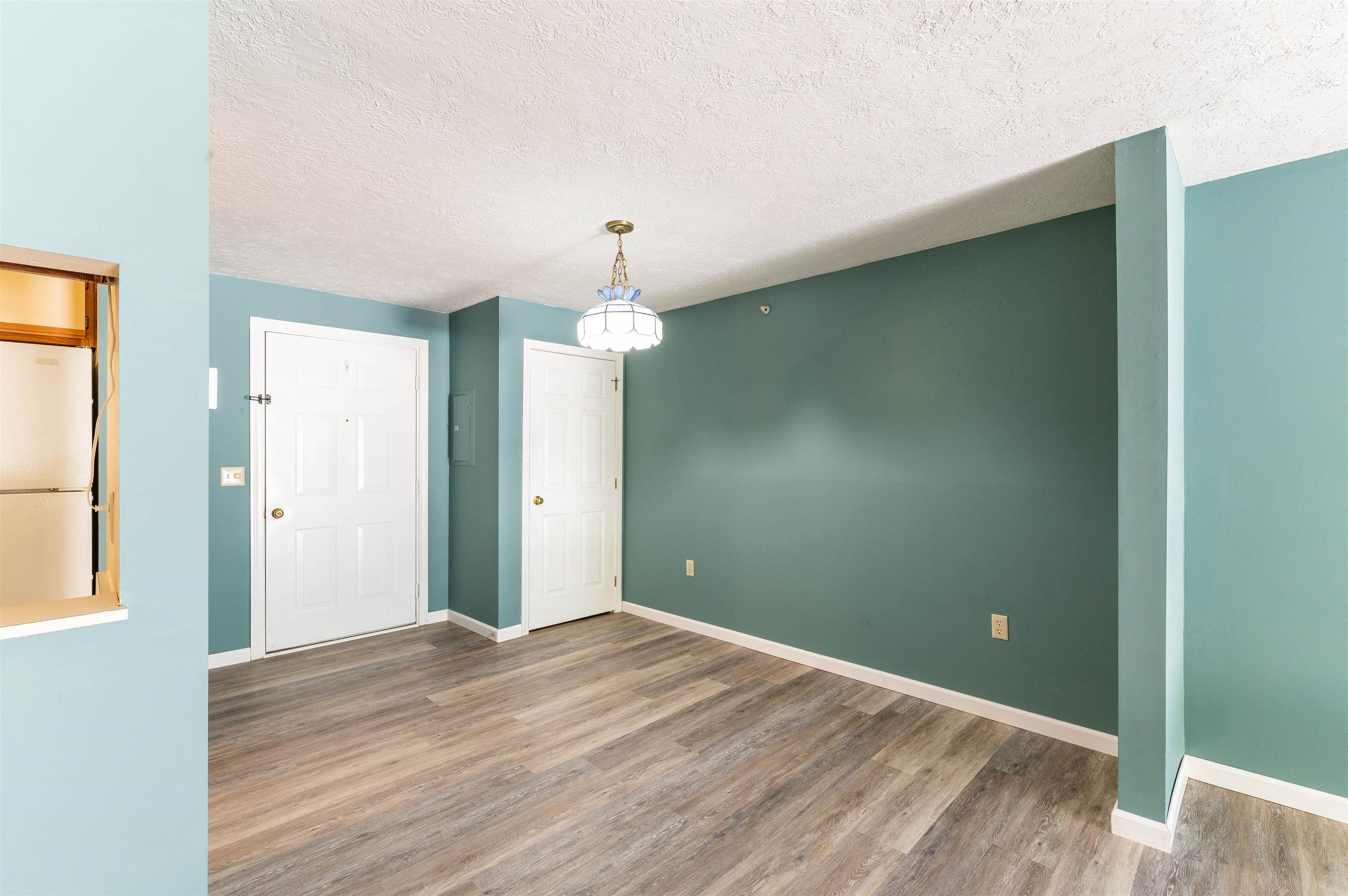 19 Saco Street, Unit 2 Conway, NH 03813 - Photo 7 of 18