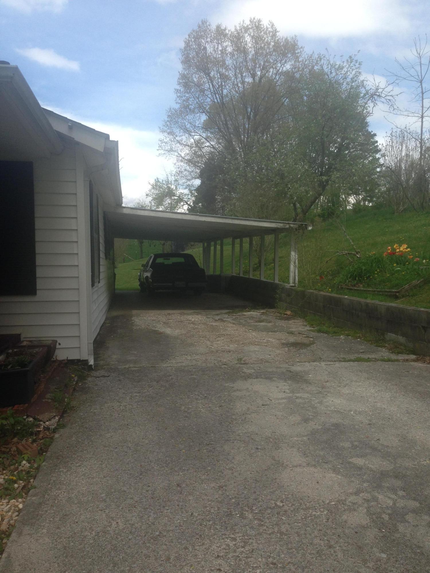 331 River Road Harrogate, TN 37752 - Photo 3 of 17 xc