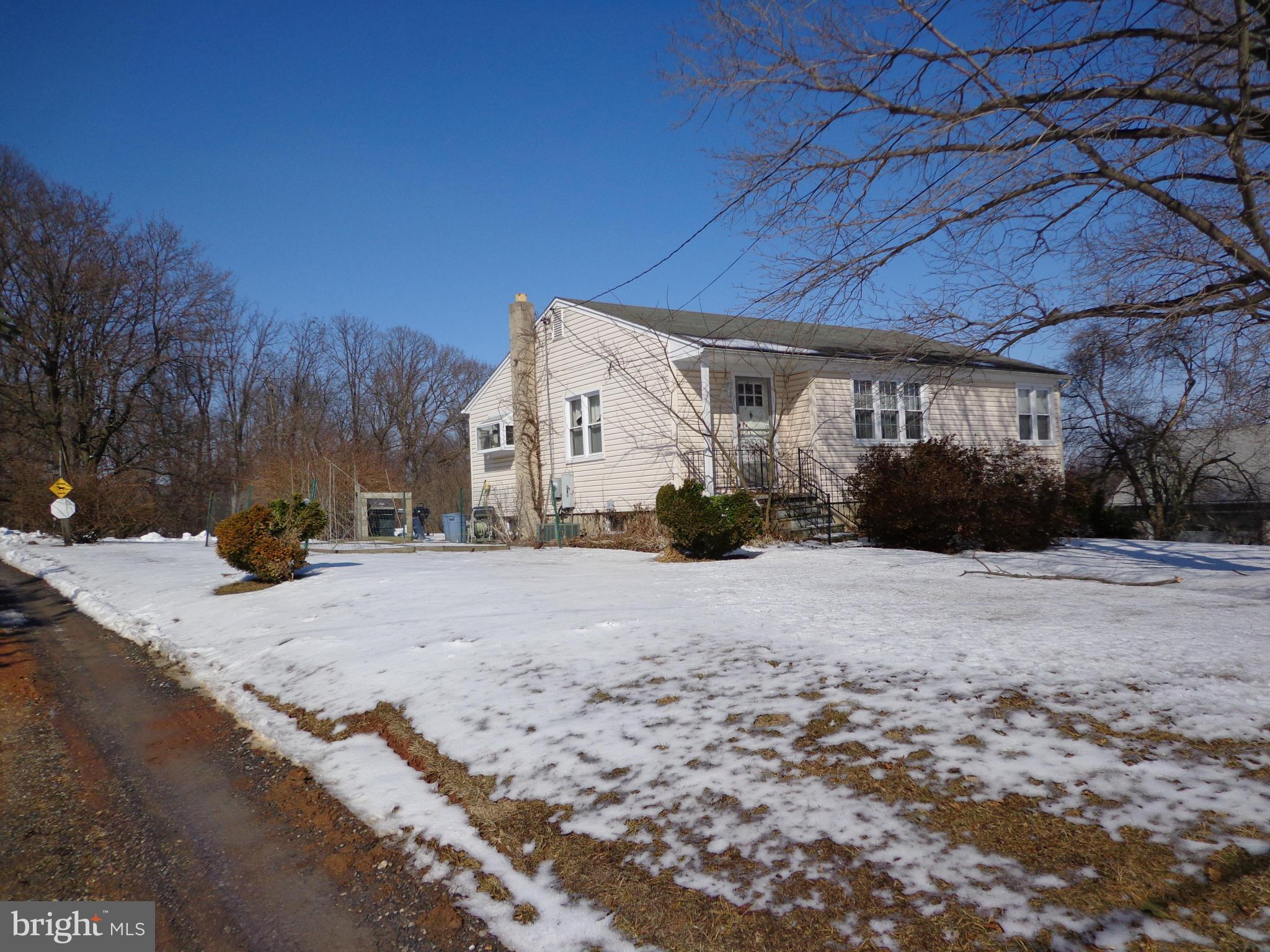 4902 Pleasant Grove Road Reisterstown, MD 21136 - Photo 6 of 24 Exterior (Front)