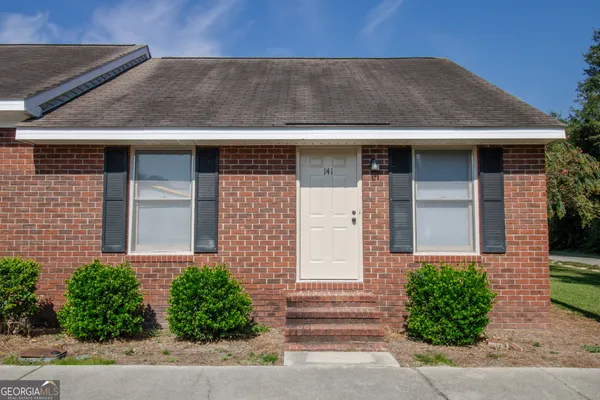 $875 | 140 Lanier Drive, Unit 142, Statesboro, GA 30458