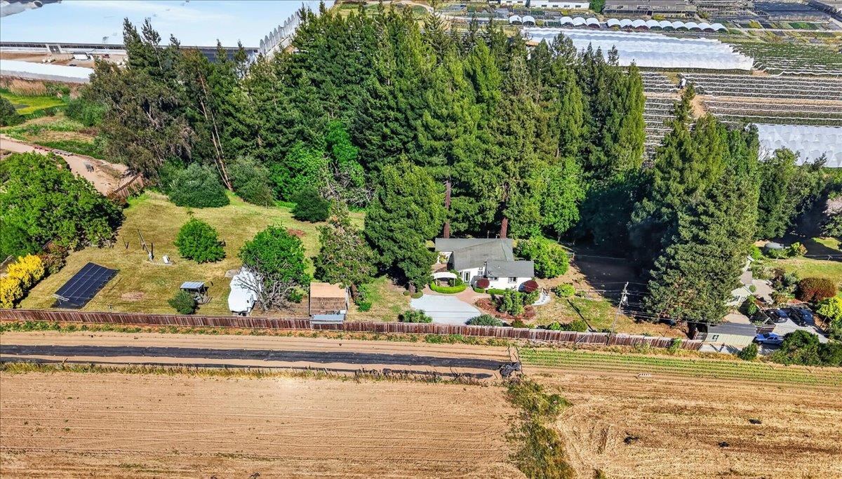 107 Paulsen Road, Unit D Watsonville, CA 95076 - Photo 44 of 48