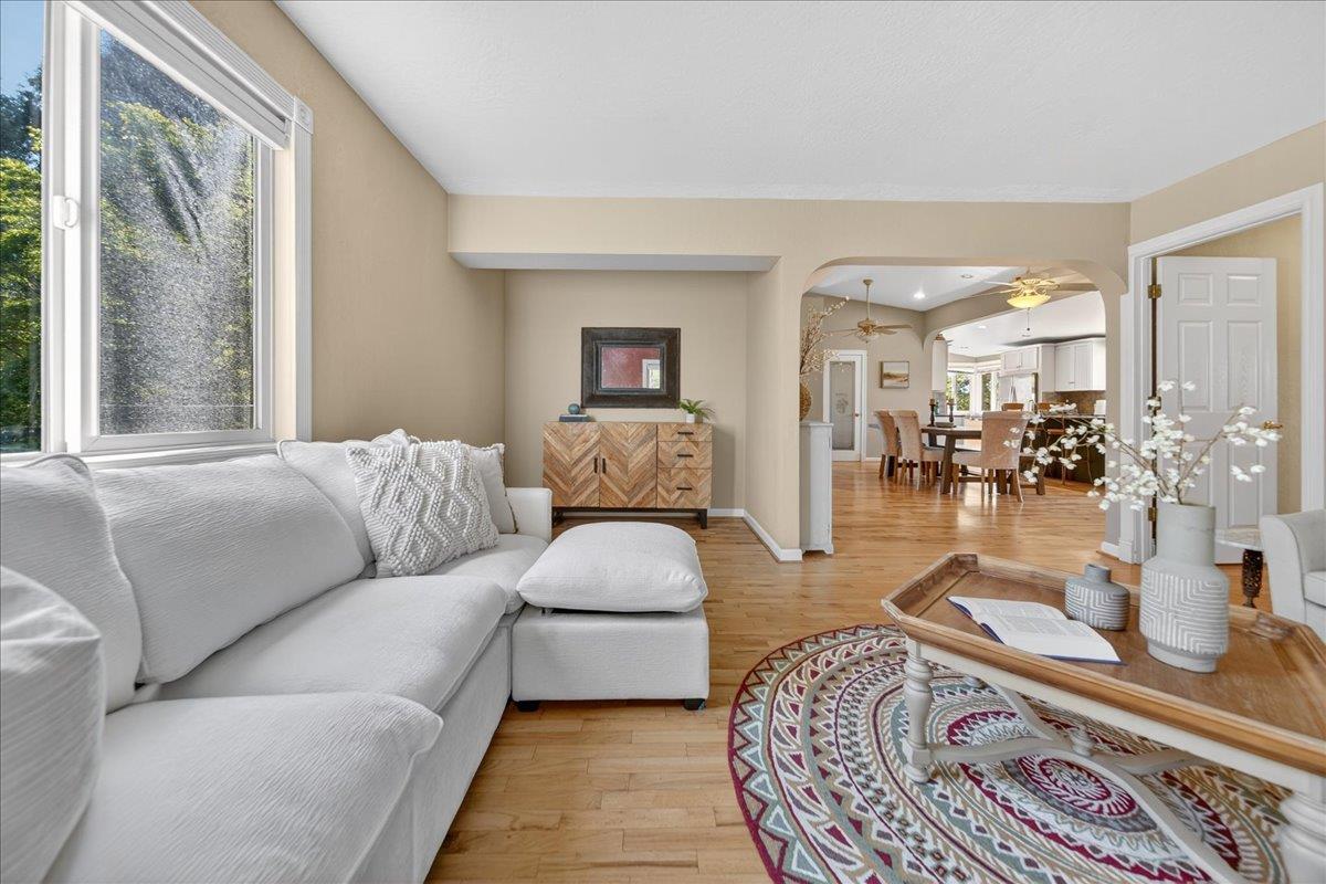 107 Paulsen Road, Unit D Watsonville, CA 95076 - Photo 6 of 48