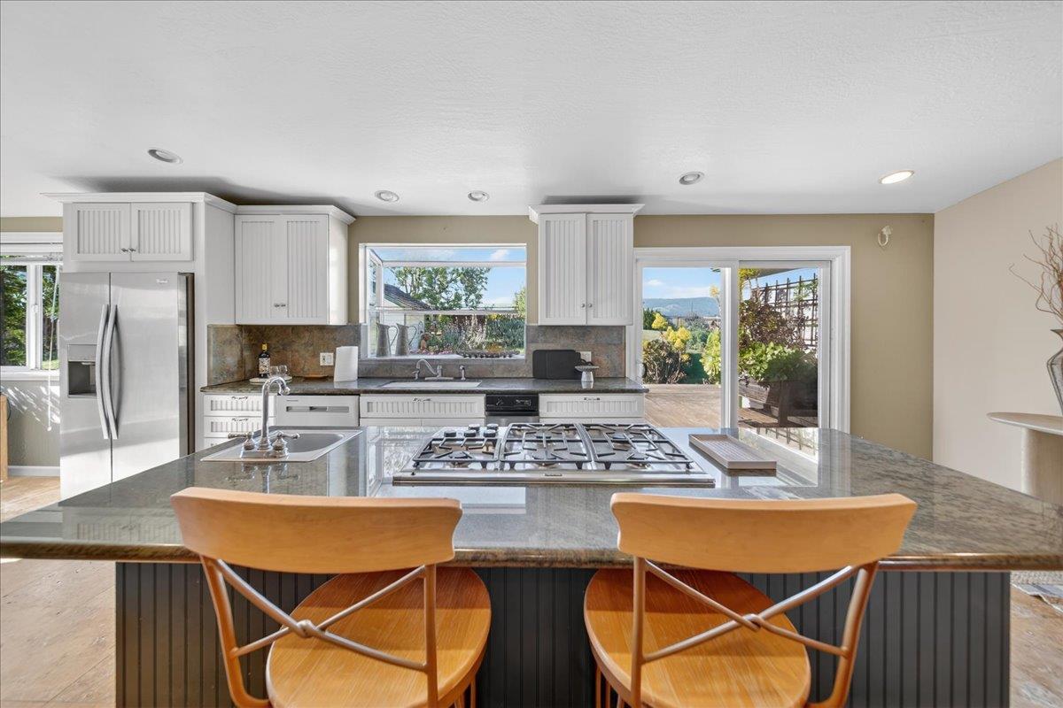 107 Paulsen Road, Unit D Watsonville, CA 95076 - Photo 8 of 48