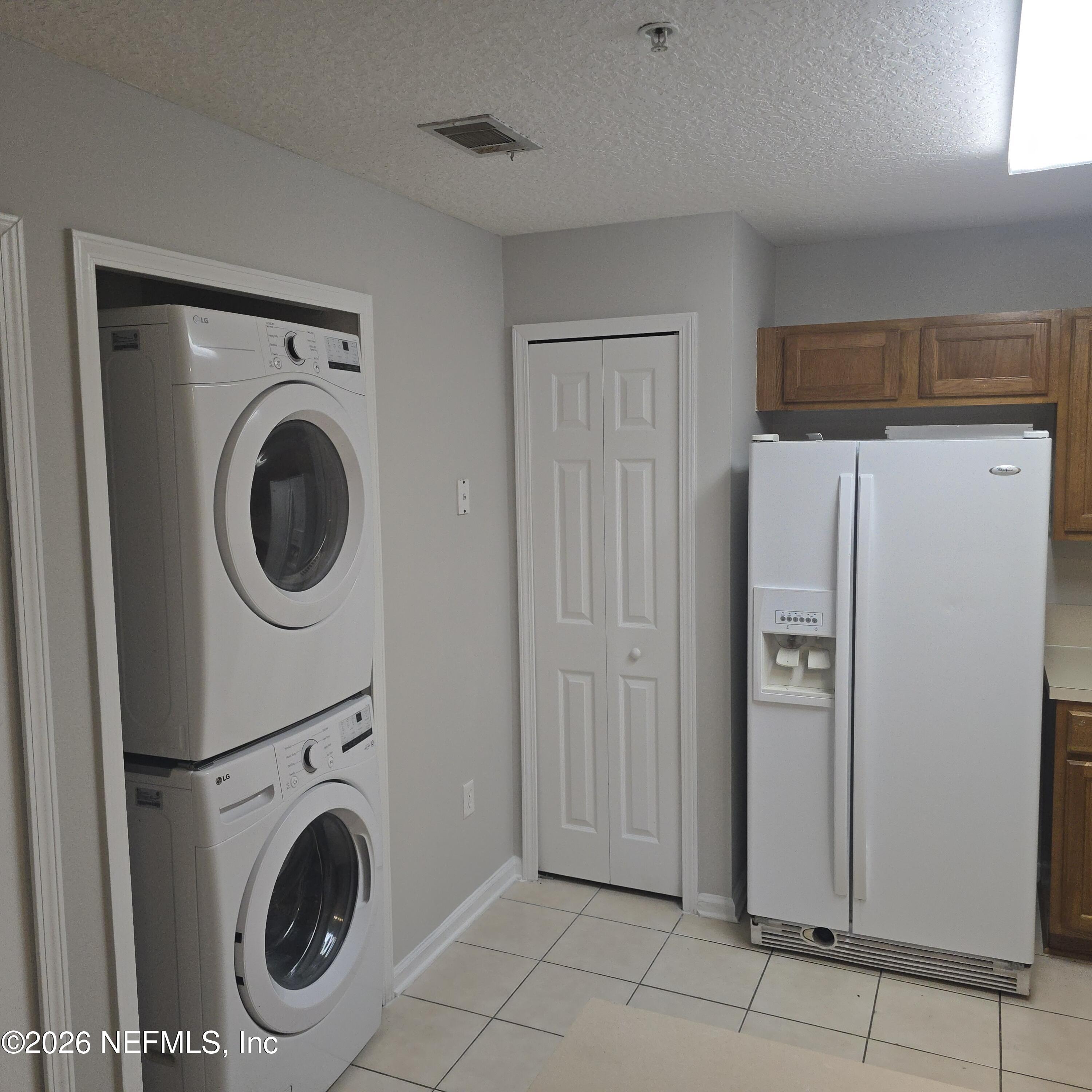 7920 Merrill Road, Unit 716 Jacksonville, FL 32277 - Photo 6 of 14 20260618_101852