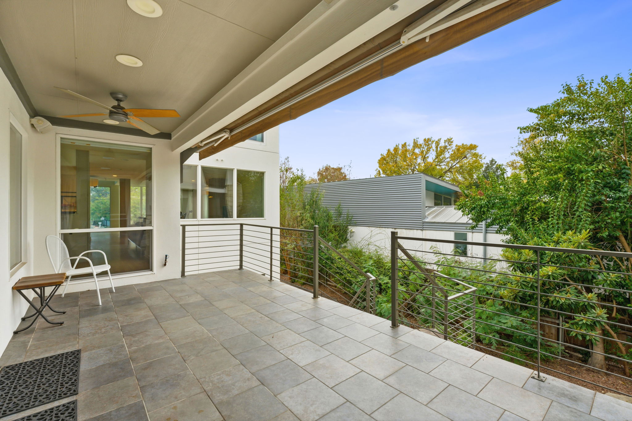 616 West Monroe Street Austin, TX 78704 - Photo 2 of 14 a view of a porch