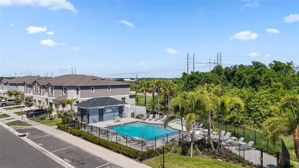 $257,000 | 212 27th Street Southeast, Ruskin, FL 33570