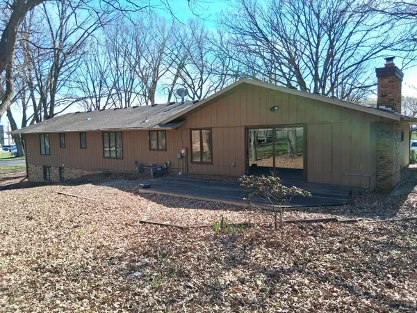 $250,000 | 1919 Summit Drive, St. Cloud, MN 56303