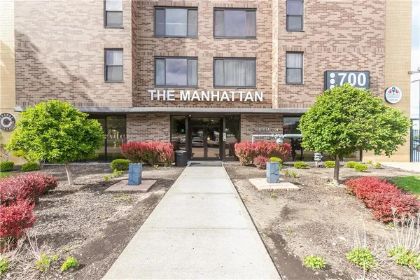 $135,000 | 700 East 8th Street, Unit 14G, Kansas City, MO 64106