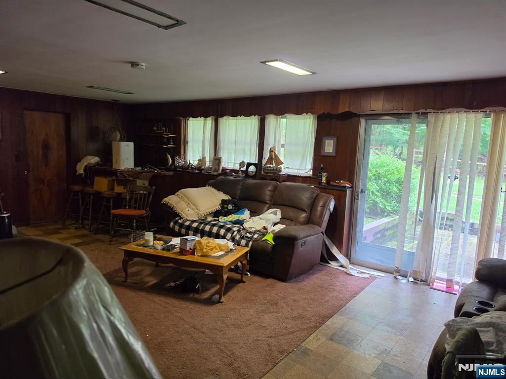 39 Greendale Road Cedar Grove, NJ 07009 - Photo 8 of 8 Gallery Image 8