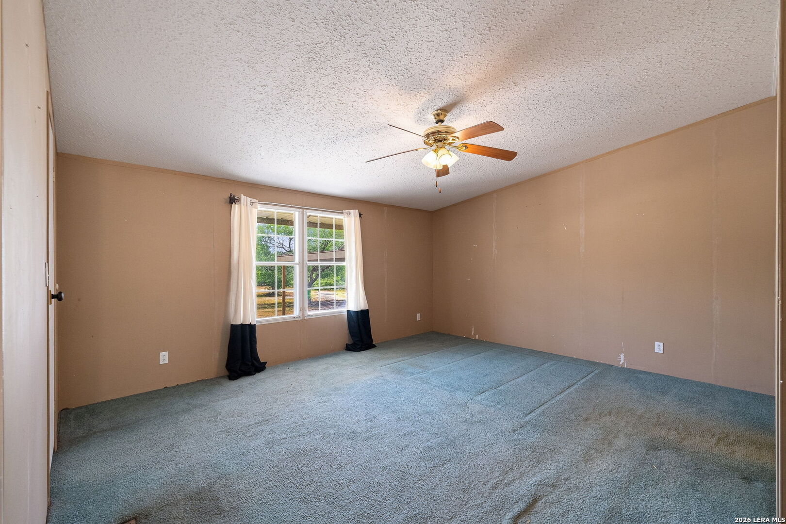 994 Quail Run Lytle, TX 78052 - Photo 27 of 35 Gallery Image 27