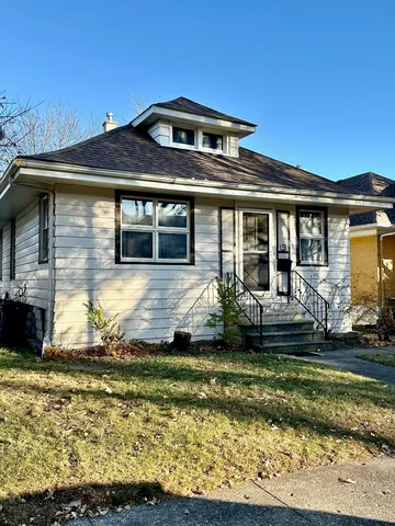 $249,900 | 908 North Raynor Avenue, Joliet, IL 60435