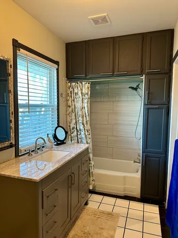 $249,900 | 908 North Raynor Avenue, Joliet, IL 60435