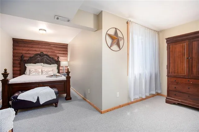 $795,000 | 6998 Lyman Road, Mound City, KS 66056