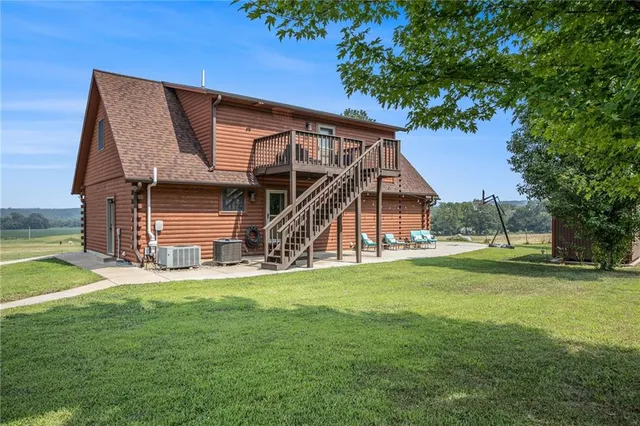 $795,000 | 6998 Lyman Road, Mound City, KS 66056