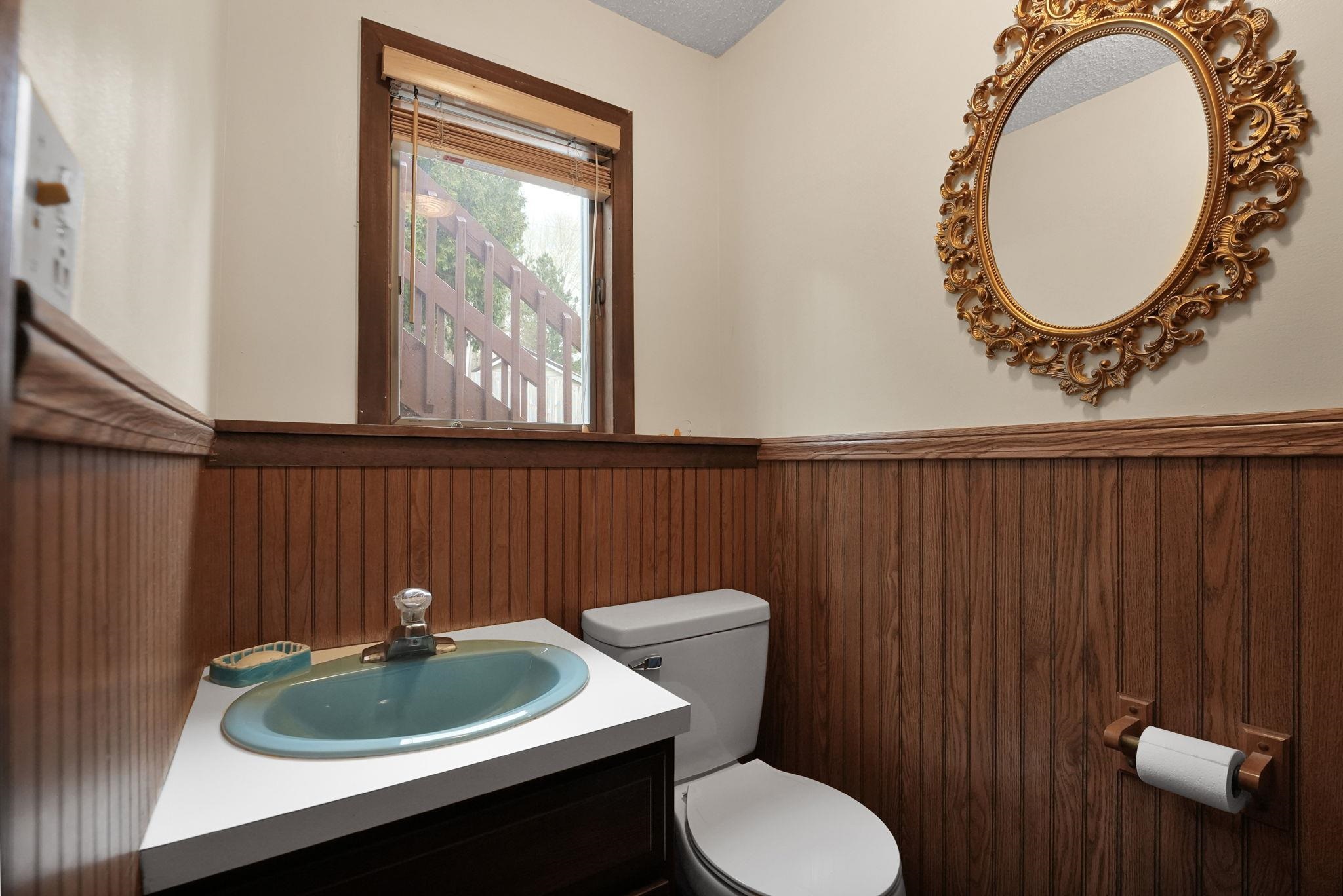 3032 Silver Lake Road Traverse City, MI 49685 - Photo 19 of 43 Gallery Image 19