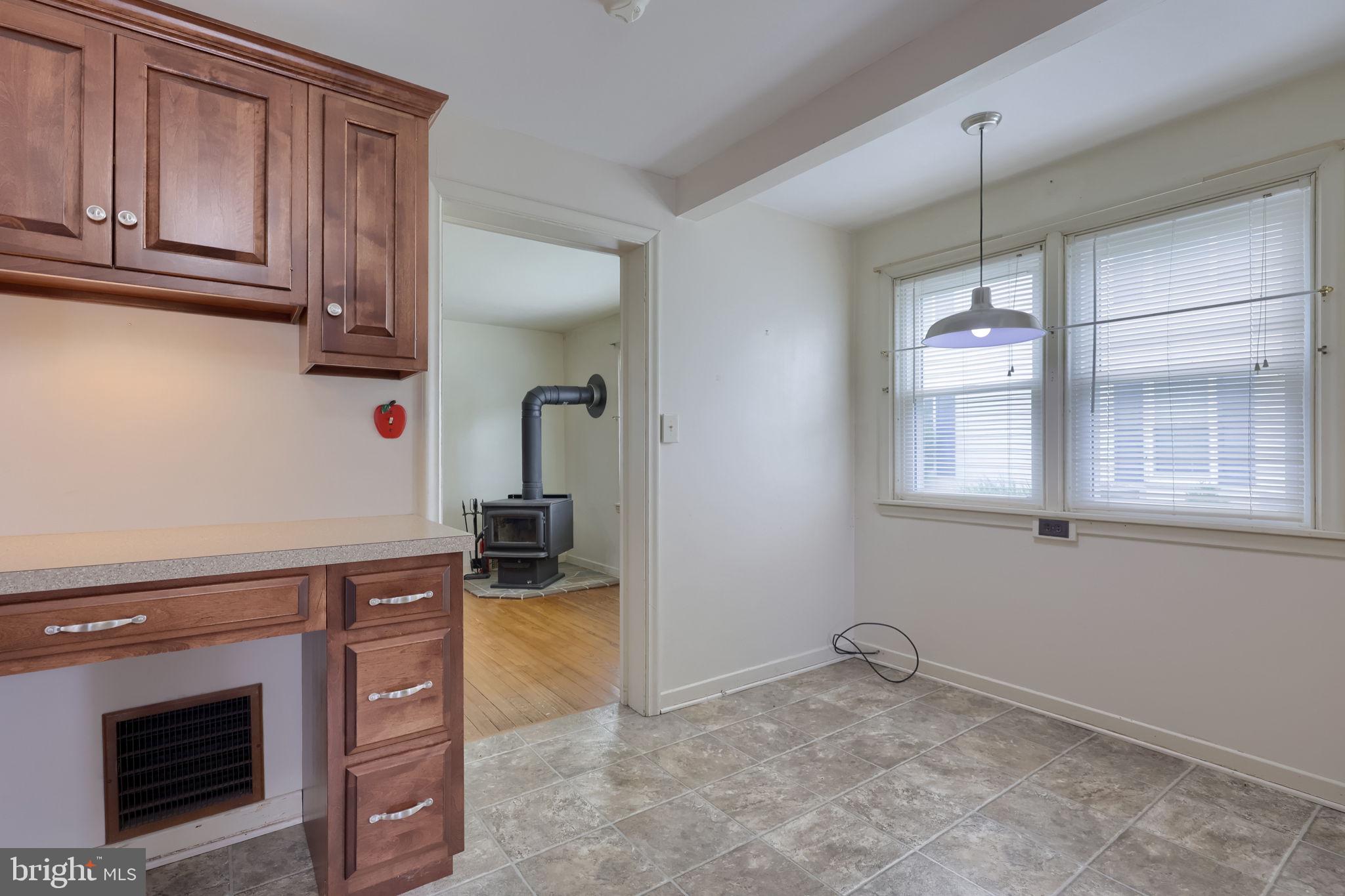 1316 Newport Road Manheim, PA 17545 - Photo 17 of 44