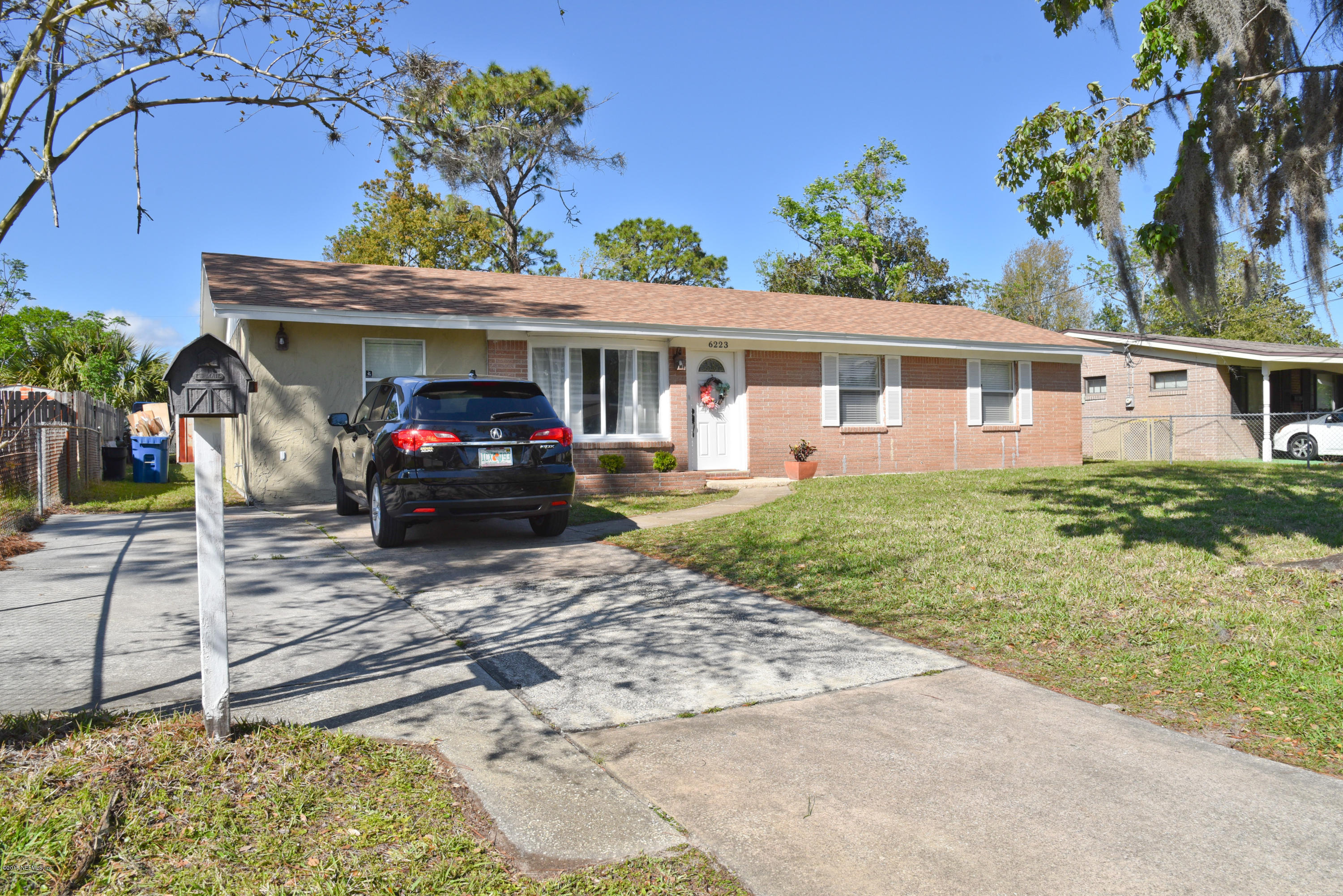 6223 Shetland Road Jacksonville, FL 32277 - Photo 1 of 26 DSC_0064