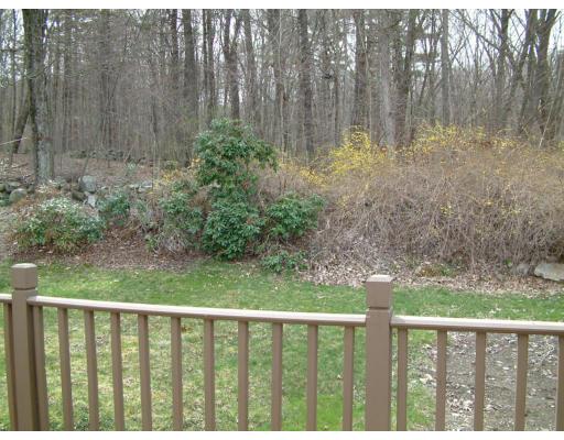 25 Robin Road Northbridge, MA 01534 - Photo 9 of 10 Gallery Image 9