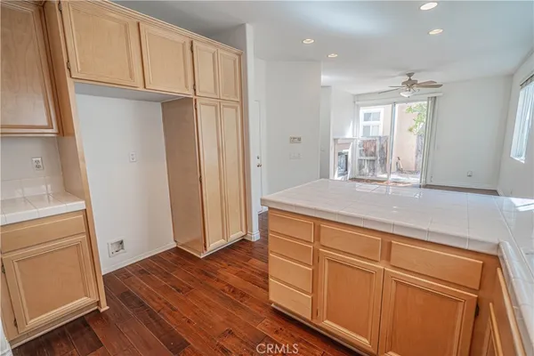 $670,000 | 24743 Montevista Circle, Valencia, CA 91354