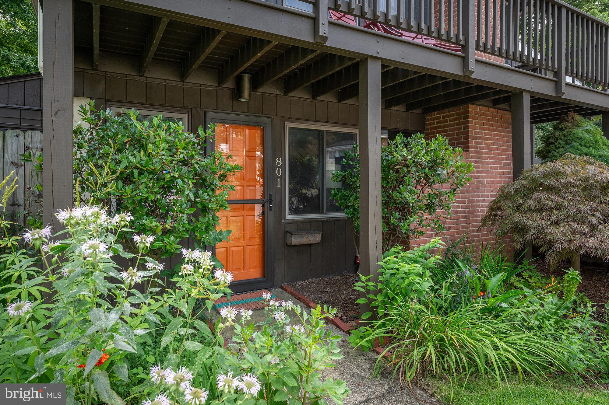 801 Maxalea Court Baltimore, MD 21239 - Photo 3 of 51