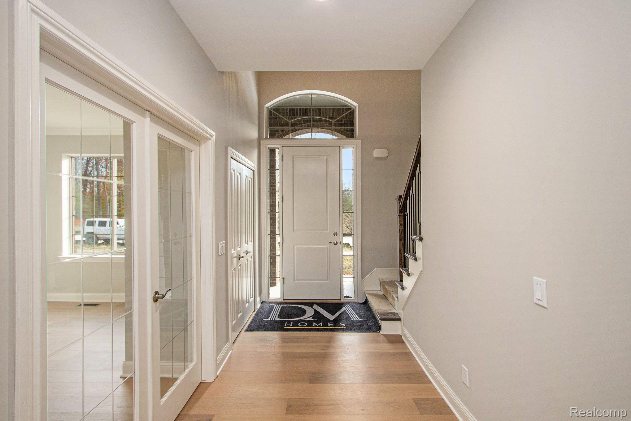 2926 Basil Drive Rochester, MI 48309 - Photo 5 of 12 Gallery Image 5