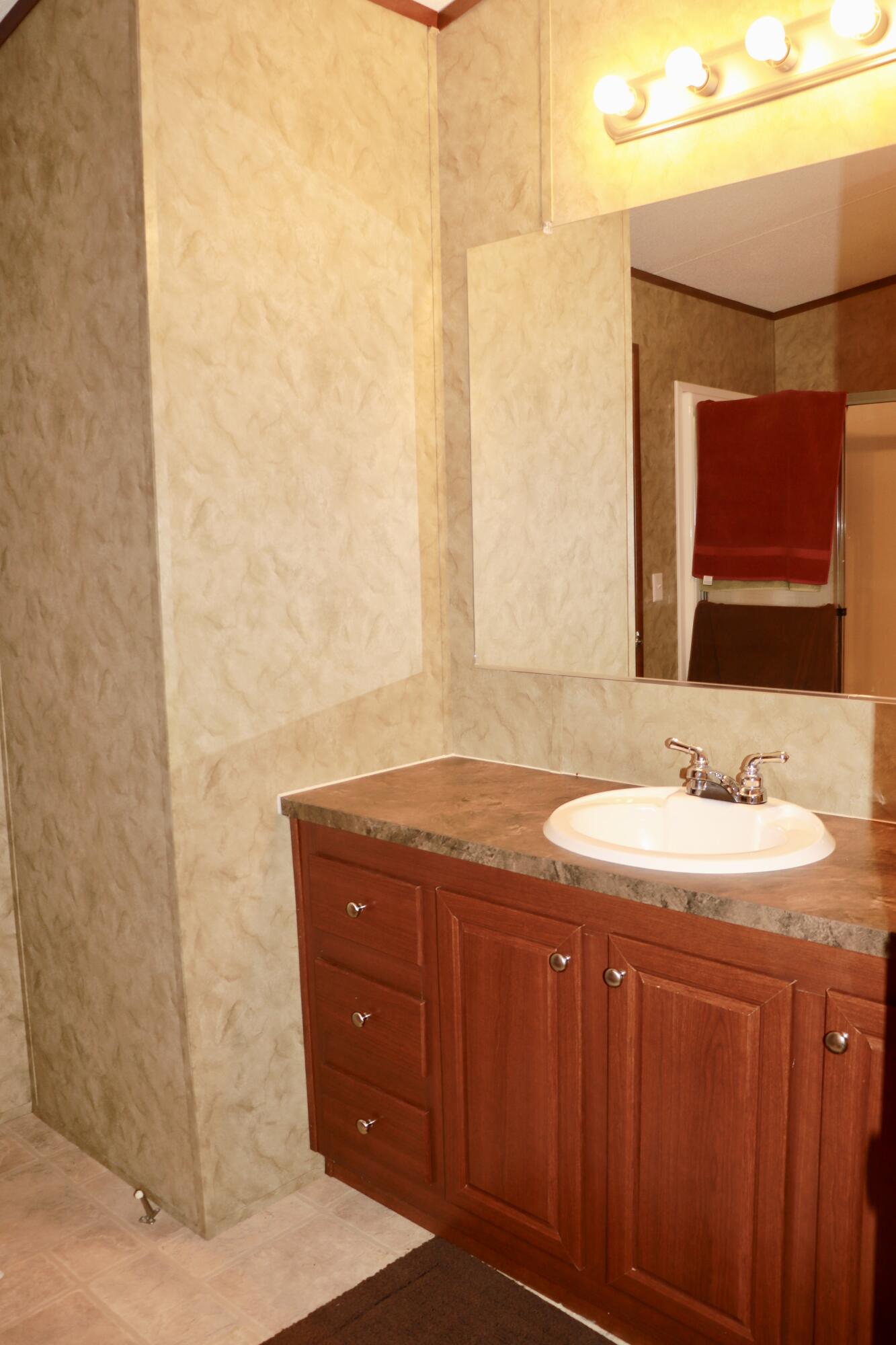 508 St Johns Road Champlain, NY 12919 - Photo 9 of 23 Gallery Image 9