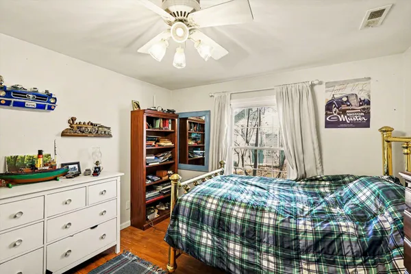 $415,000 | 940 Leidich Street, Lake Orion, MI 48362