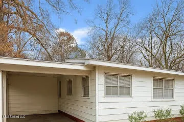 $77,000 | 2914 Oak Forest Drive, Jackson, MS 39212